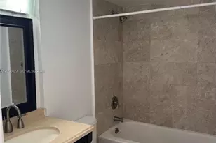 6725 Harding Ave, Miami Beach, FL 33141 - Photo 11