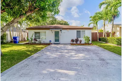 2148 NE 181st St, North Miami Beach, FL 33162 - Photo 1