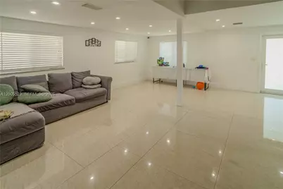 2148 NE 181st St, North Miami Beach, FL 33162 - Photo 3