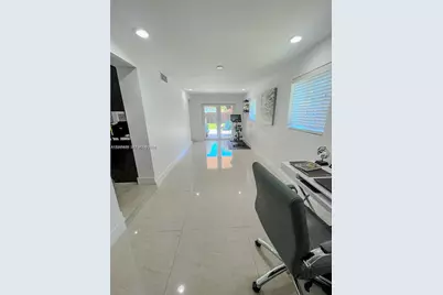 2148 NE 181st St, North Miami Beach, FL 33162 - Photo 5