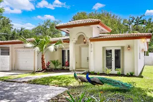 5310 SW 72nd St, Miami, FL 33143 - Photo 1