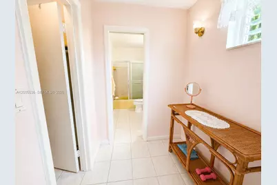 16701 NE 13th Ave #102, Miami, FL 33162 - Photo 11