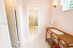 16701 NE 13th Ave, Miami, FL 33162 - Photo 11