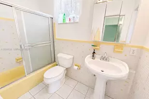 16701 NE 13th Ave, Miami, FL 33162 - Photo 15