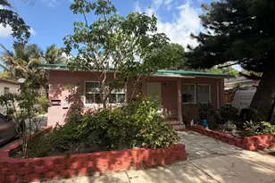 2835 SW 37th Ct, Miami, FL 33134 - Photo 5