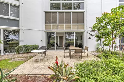 1038 Lyndhurst J #1038, Deerfield Beach, FL 33442 - Photo 27
