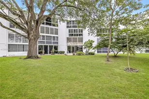 1038 Lyndhurst J, Deerfield Beach, FL 33442 - Photo 29