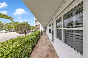 1038 Lyndhurst J, Deerfield Beach, FL 33442 - Photo 7