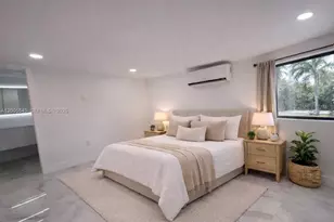 1810 NE 161st St, North Miami Beach, FL 33162 - Photo 25