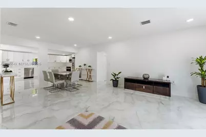 1810 NE 161st St, North Miami Beach, FL 33162 - Photo 9