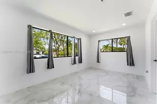 1810 NE 161st St, North Miami Beach, FL 33162 - Photo 19