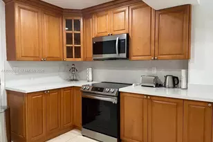 9800 W Bay Harbor Dr, Bay Harbor Islands, FL 33154 - Photo 11
