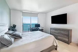 325 S Biscayne Blvd, Miami, FL 33131 - Photo 23