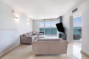 325 S Biscayne Blvd, Miami, FL 33131 - Photo 3