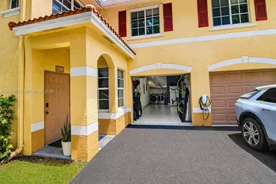 8940 NE 8th Ave #1201, Miami, FL 33138 - Photo 23
