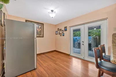 6430 SW 112th Pl, Miami, FL 33173 - Photo 9