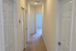 525 SE 34th Terrace, Homestead, FL 33033 - Photo 11