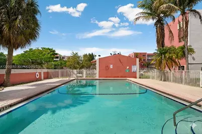 8401 NW 8 St #401, Miami, FL 33126 - Photo 35