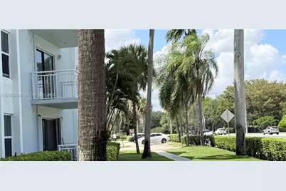 505 S Pine Island Rd #208B, Plantation, FL 33324 - Photo 19