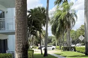 505 S Pine Island Rd, Plantation, FL 33324 - Photo 19