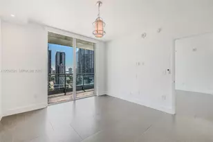 92 SW 3rd St, Miami, FL 33130 - Photo 23
