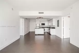 92 SW 3rd St, Miami, FL 33130 - Photo 17
