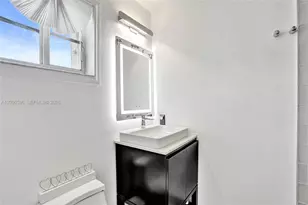 4281 Laurel Ridge Cir, Weston, FL 33331 - Photo 53