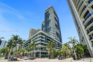 121 NE 34th St, Miami, FL 33137 - Photo 11