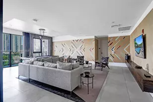 121 NE 34th St, Miami, FL 33137 - Photo 29