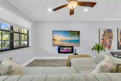 11159 SW 154th Pl, Miami, FL 33196 - Photo 9