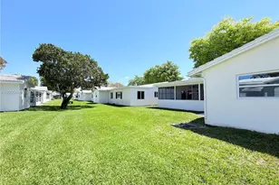 8581 NW 17th St, Plantation, FL 33322 - Photo 39