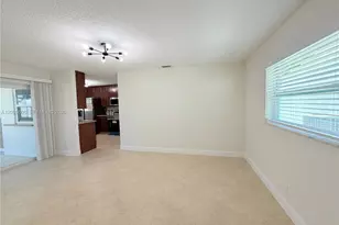 8581 NW 17th St, Plantation, FL 33322 - Photo 17