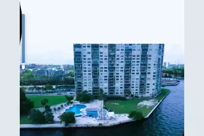 11111 Biscayne Blvd #1815, Miami, FL 33181 - Photo 1