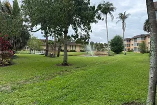 5041 W Oakland Park Blvd, Lauderdale Lakes, FL 33313 - Photo 5