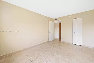 6601 SW 116th Ct #404, Miami, FL 33173 - Photo 23