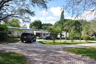 7400 SW 116th St, Pinecrest, FL 33156 - Photo 3