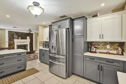4981 SW 186th Ave, Southwest Ranches, FL 33332 - Photo 15