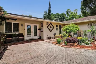 4981 SW 186th Ave, Southwest Ranches, FL 33332 - Photo 5