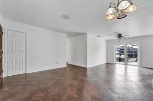 9750 SW 74th St, Miami, FL 33173 - Photo 5