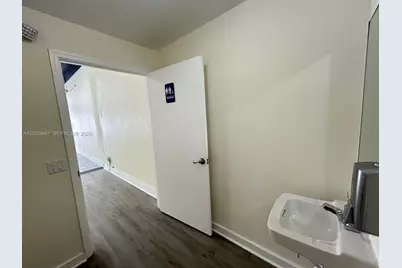 2199 NW 20th St #2, Miami, FL 33142 - Photo 21