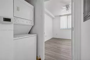 2775 NE 187th St, Aventura, FL 33180 - Photo 21