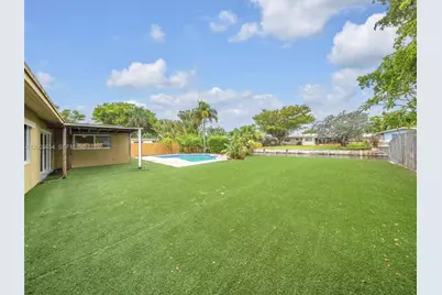 4401 NE 15th Ter, Oakland Park, FL 33334 - Photo 29