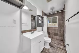 4401 NE 15th Terrace, Oakland Park, FL 33334 - Photo 11