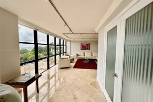 6423 Collins Ave, Miami Beach, FL 33141 - Photo 7