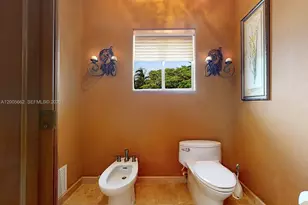1131 Stillwater Dr, Miami Beach, FL 33141 - Photo 35