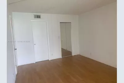 220 Lakeview Dr #203, Weston, FL 33326 - Photo 11