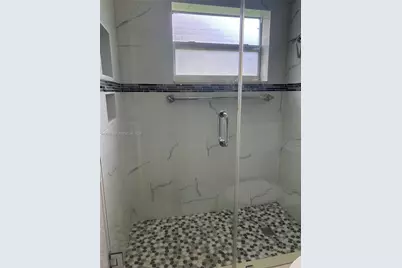 18901 NE 14th Ave #101, Miami, FL 33179 - Photo 13