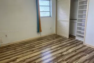 18901 NE 14th Ave, Miami, FL 33179 - Photo 17