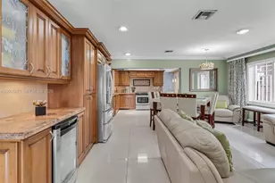 17932 NW 78th Ave, Hialeah, FL 33015 - Photo 31