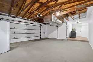 341 NW 15th St, Homestead, FL 33030 - Photo 9